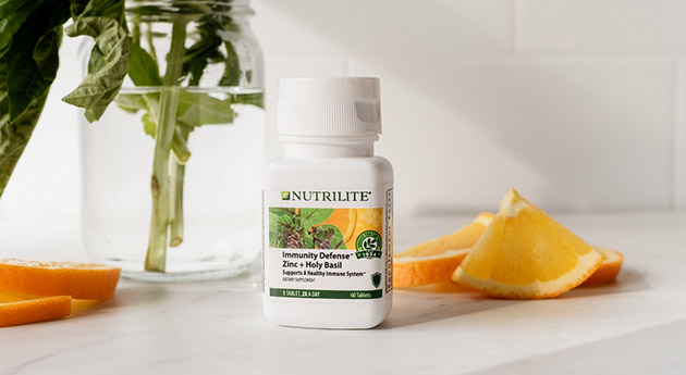 Nutrilite Immunity Defense ZinC + Holy Basil là gì